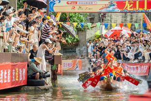 Lưu Dương: Từ kết quả mà nói tương đối tiếc nuối, nửa hiệp sau huấn luyện viên đổi người đã thay đổi tình hình